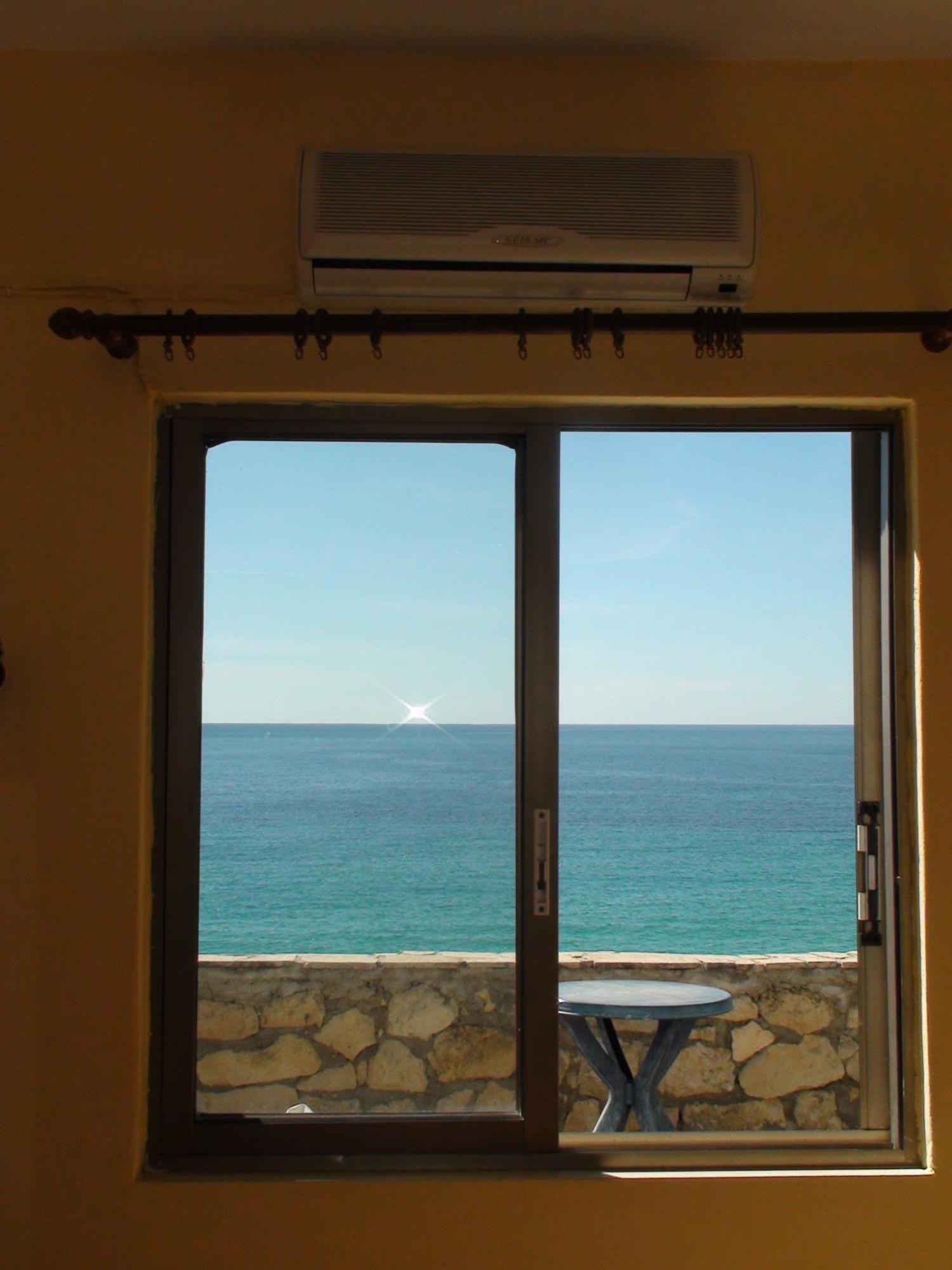Constantinos Apartments ラッシ 部屋 写真